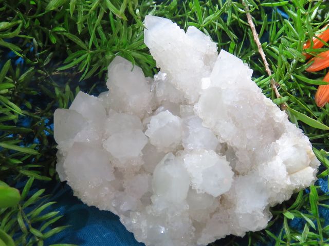 quartz pieces