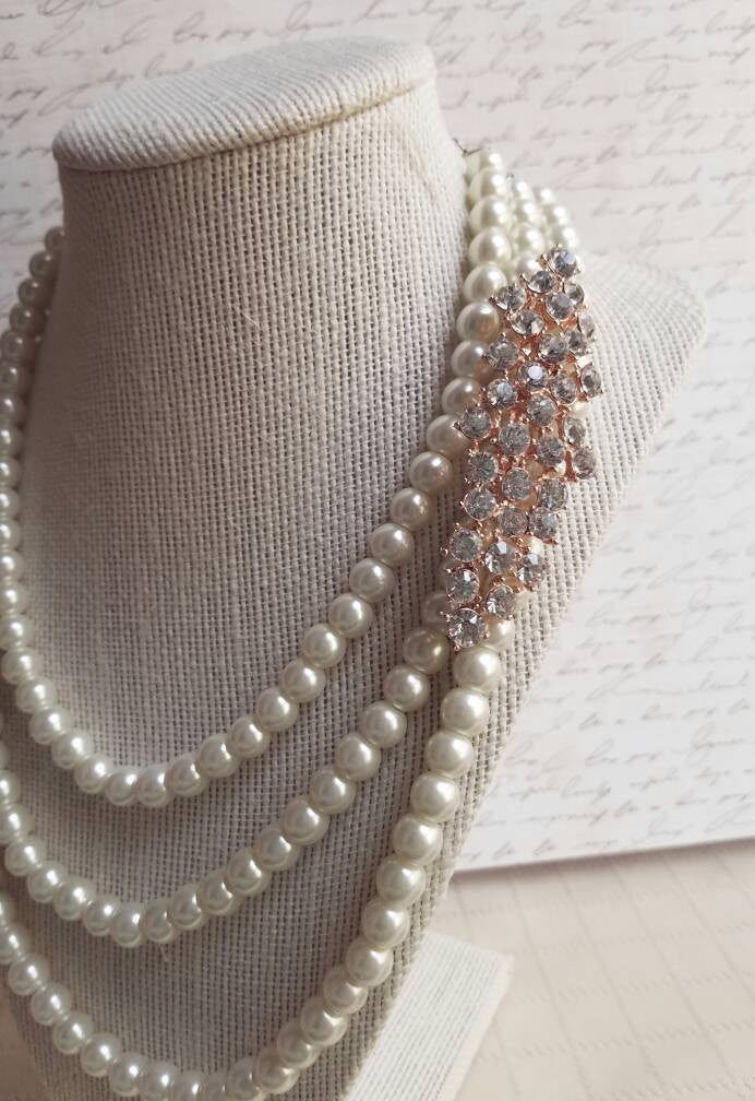 bridal pearl brooch