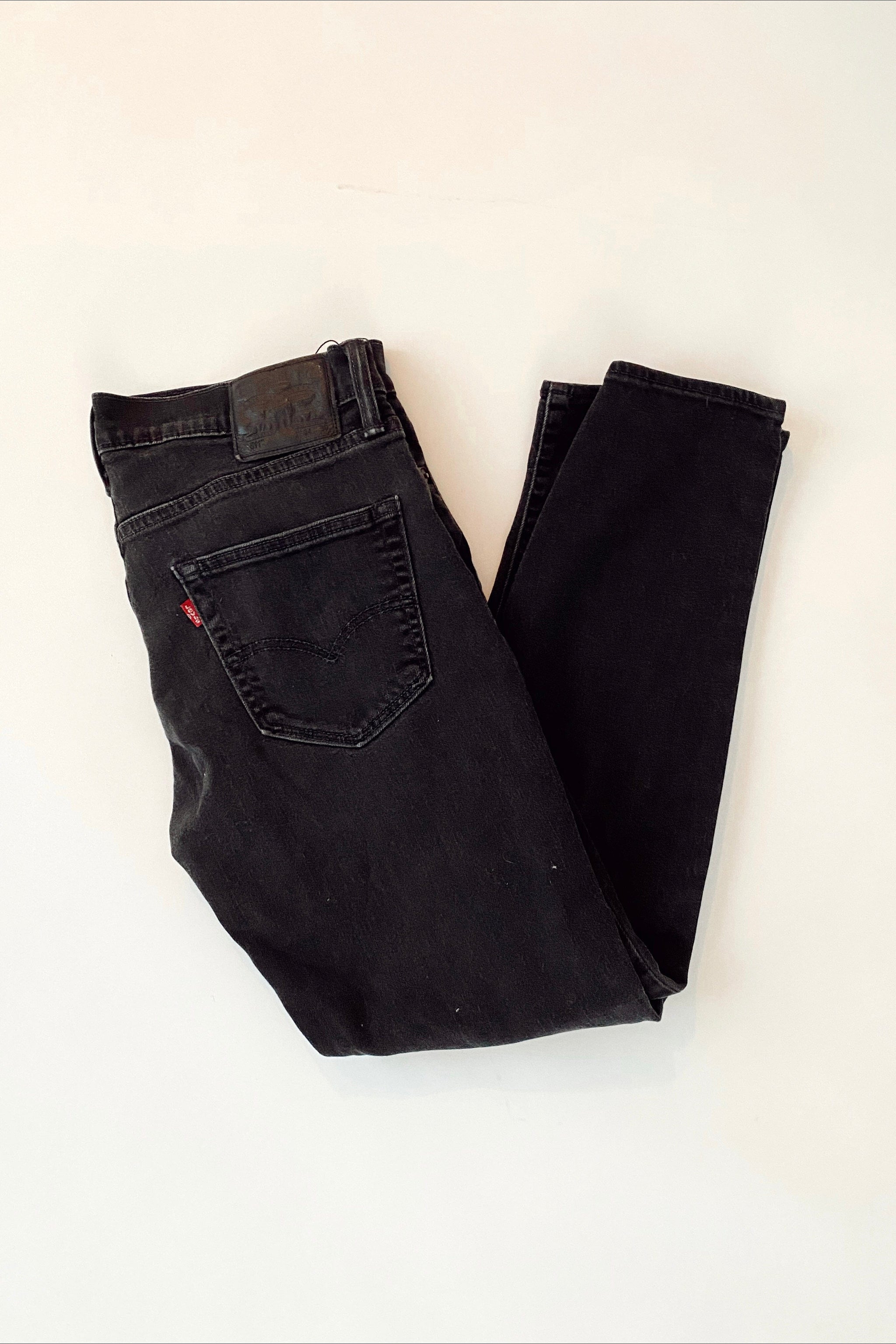 Preloved Levi's 511 Black Jeans / Size 32 - COUTONIC