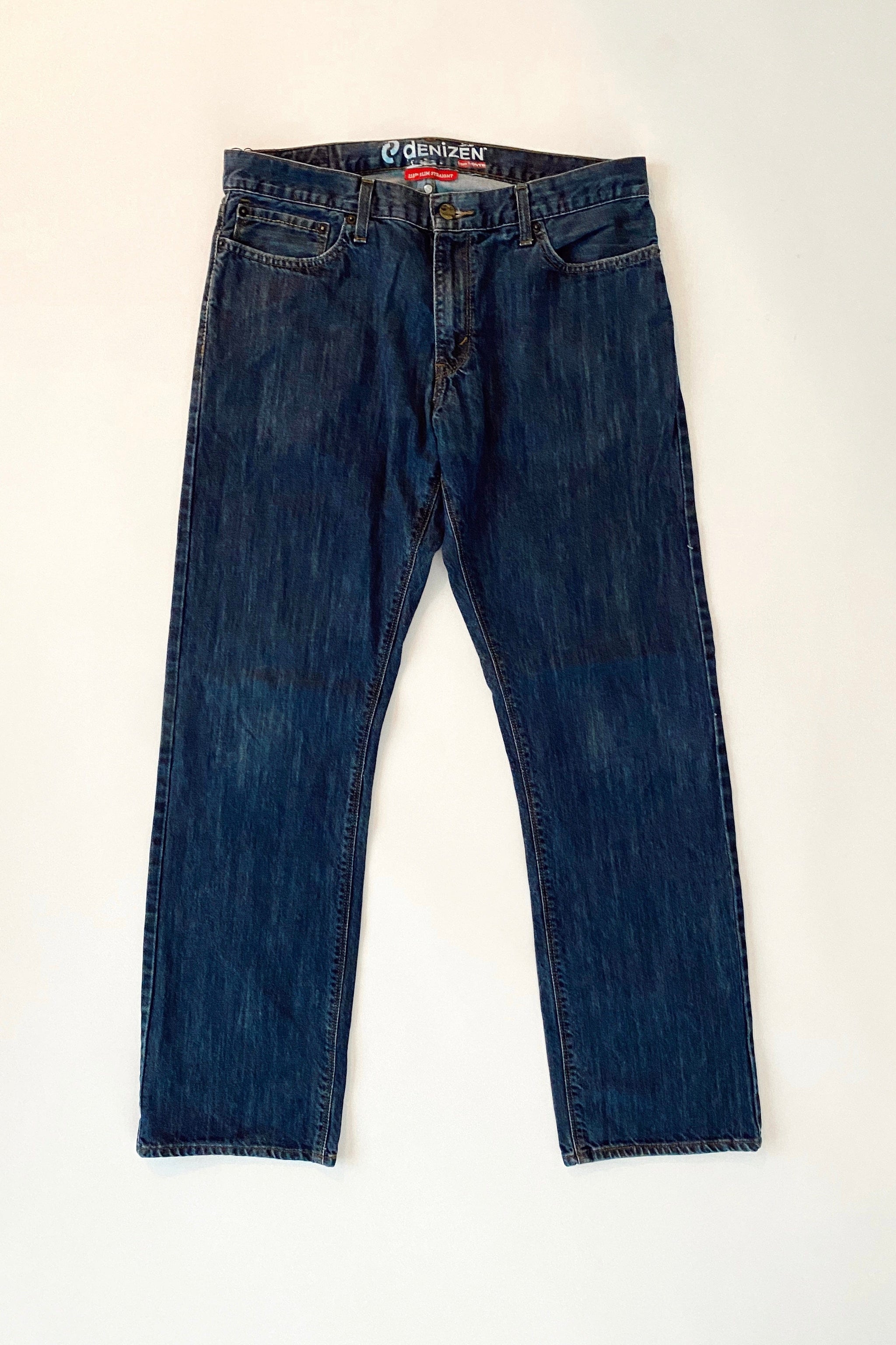 Preloved Levi's Denizen 218 Slim Straight Jeans / Size 32 - COUTONIC