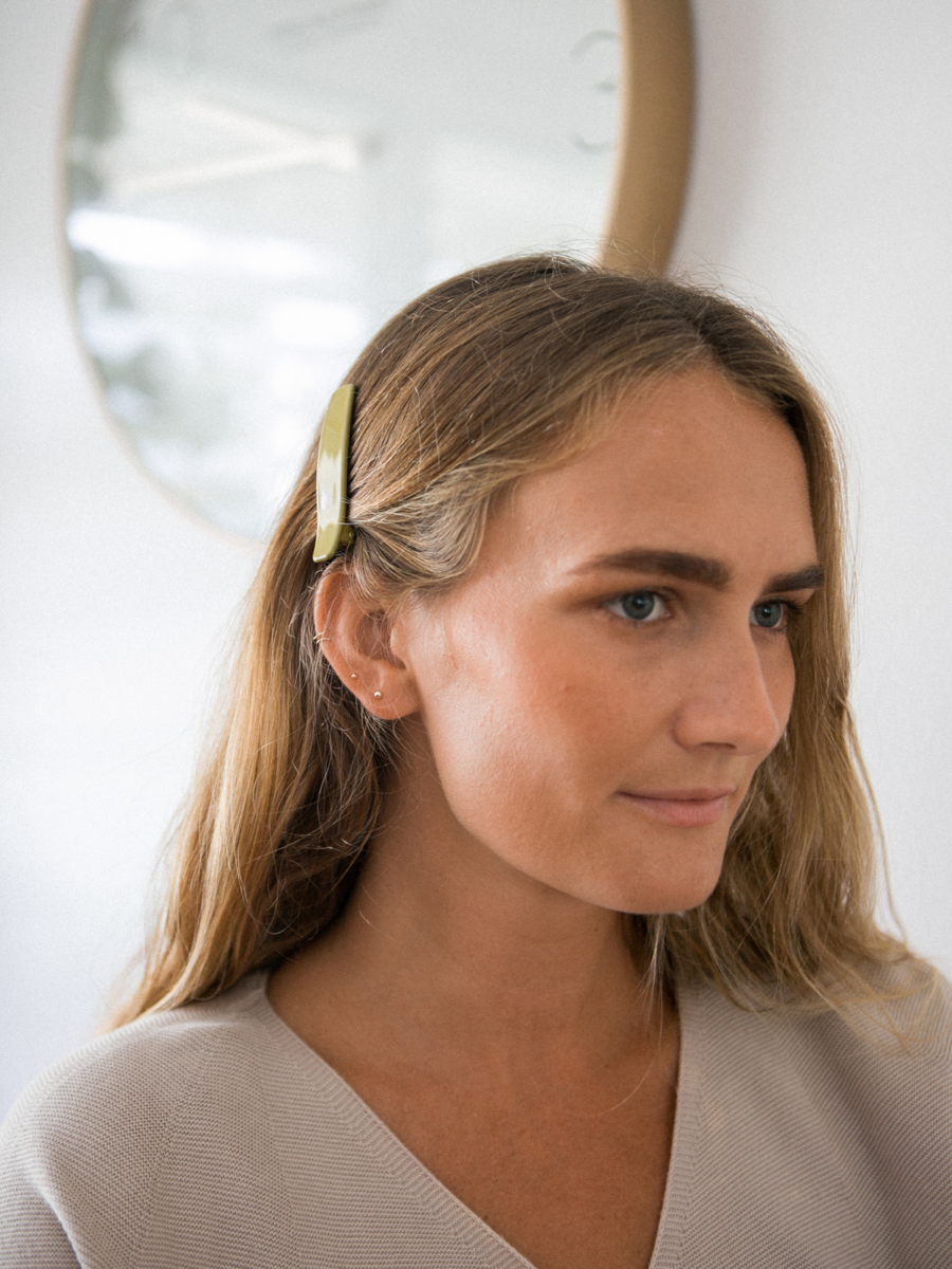 Nat + Noor- Lani Clips in Black and Olive