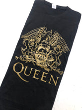 Camiseta Queen Escudo