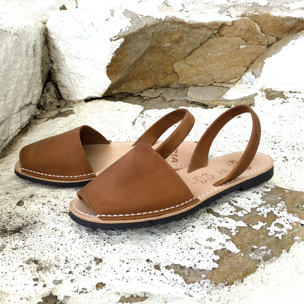 Avarcas Menorcan Sandals Morell in Tan – RIA Menorca Australia