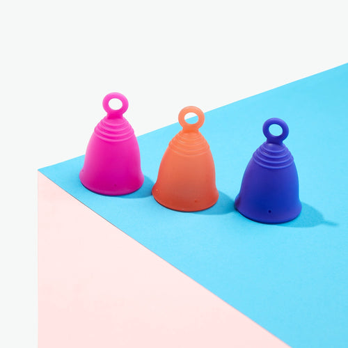 Peachlife® 3 Pack Ring Stem Menstrual Cups 28 ml Medium Size - Soft, Medium Firm and Extra Firm