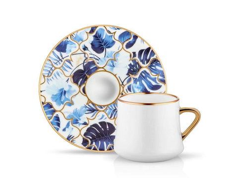 Coffee cups with blue pattern
