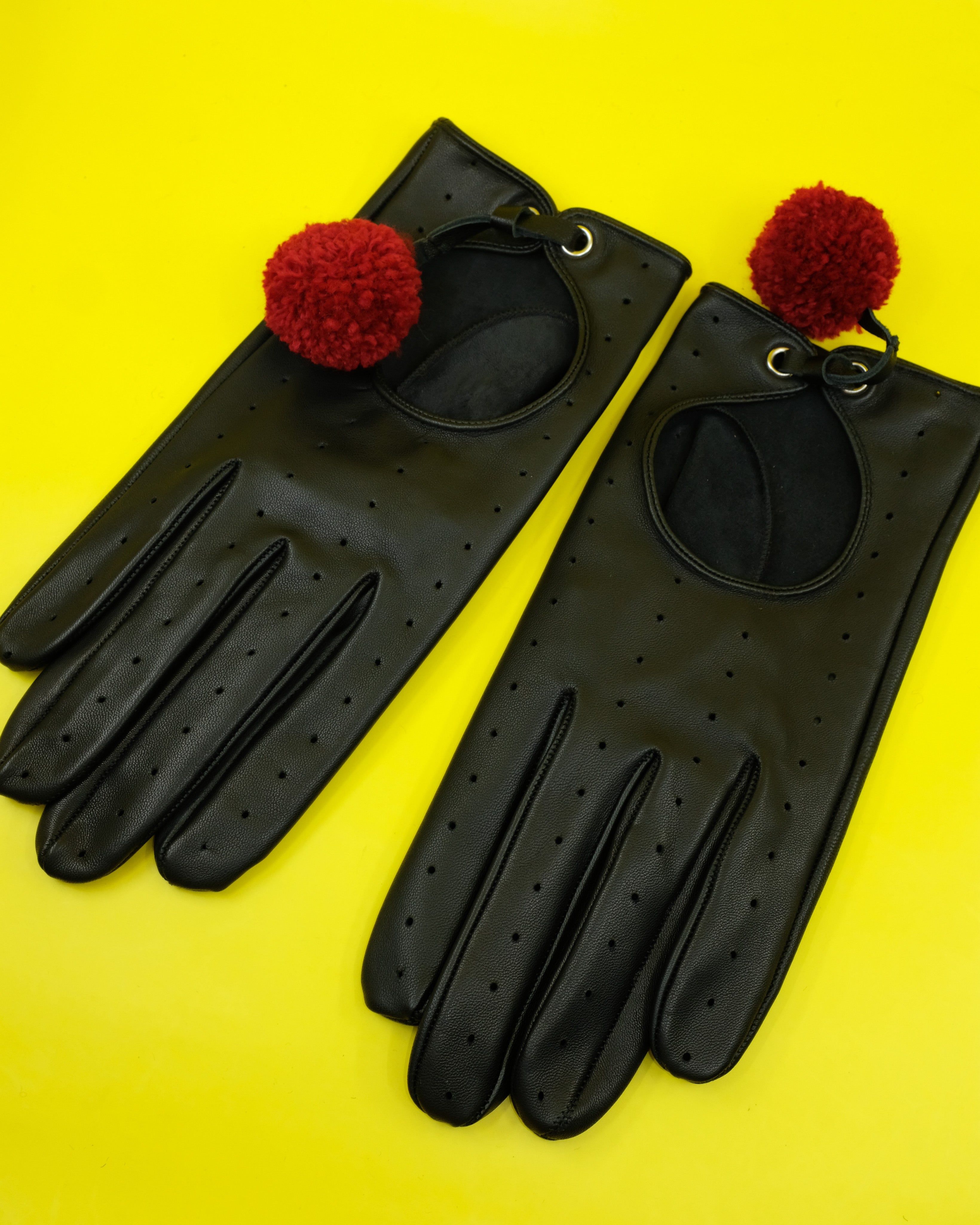 DPTO — Black & Red Lamb Leather Pom Pom Gloves