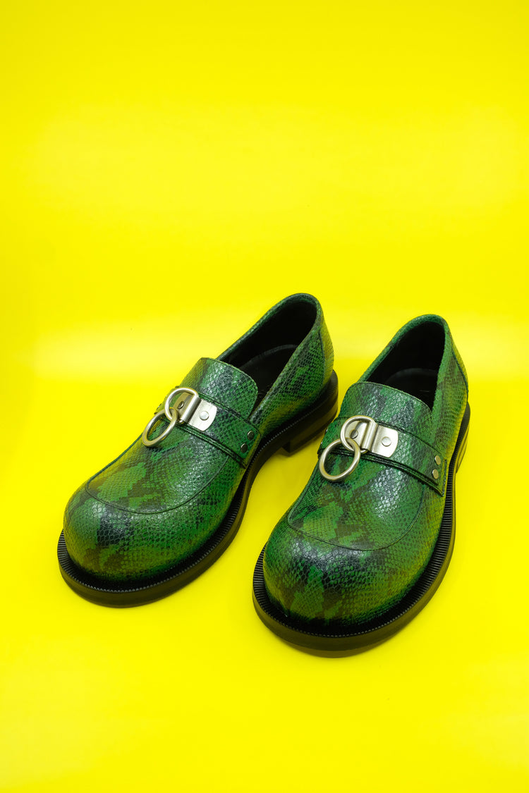 DPTO — Green Faux Snake Leather Bulb Toe Ring Loafer