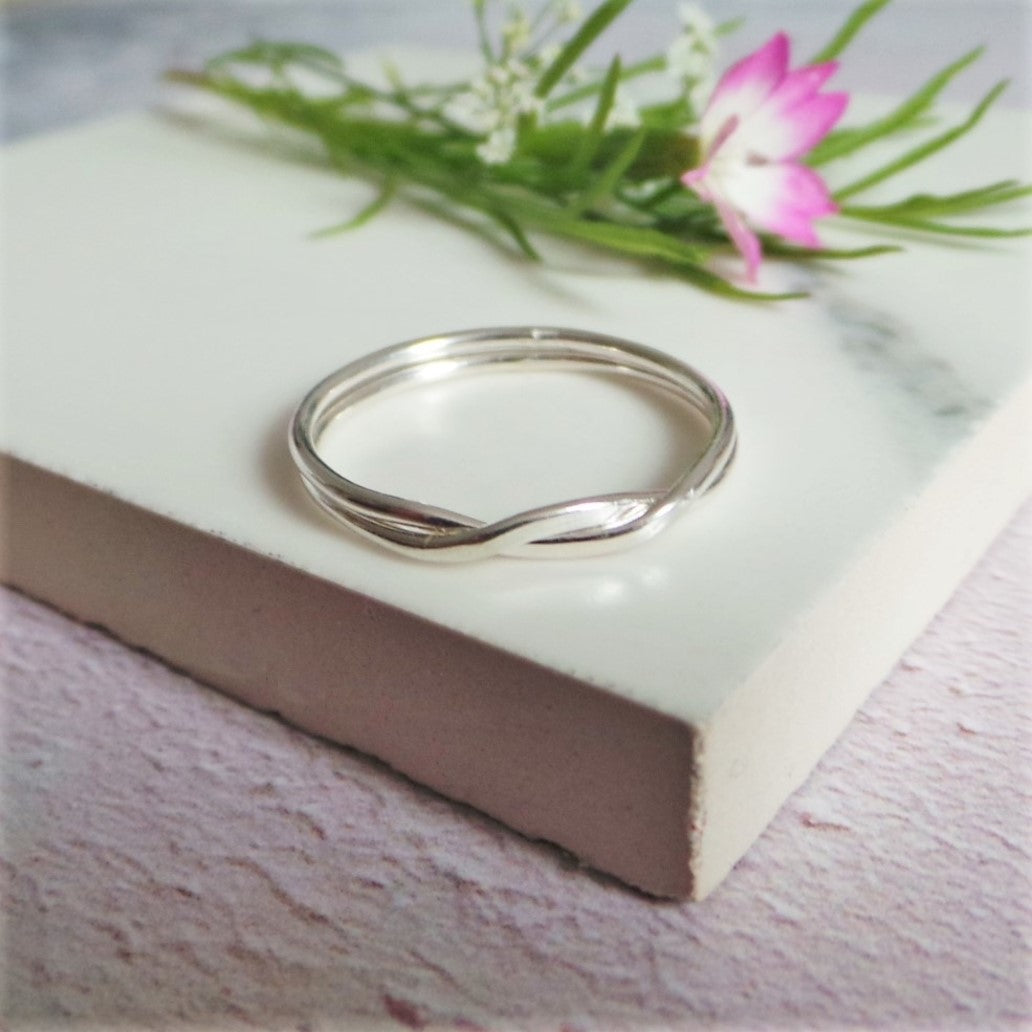 Puzzle Ring - Silver 2 Band Interlocking Ring