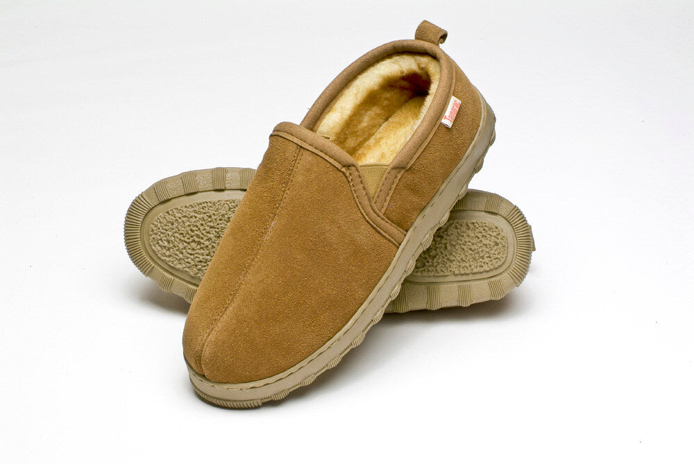 slippers international