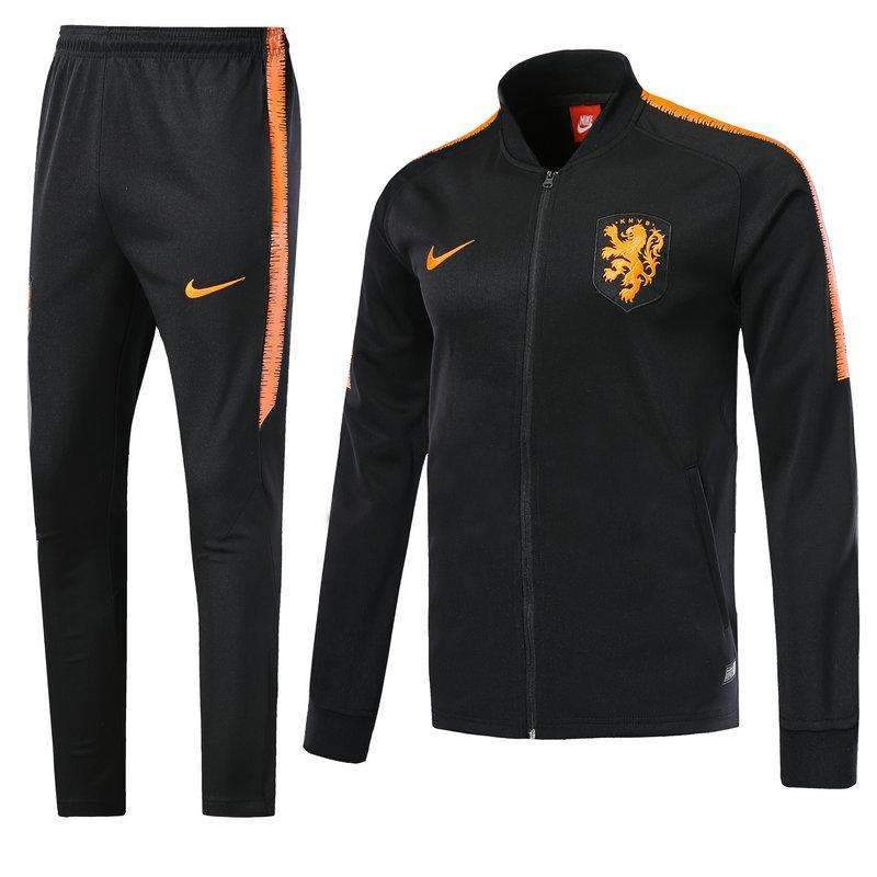 nike football team tracksuit