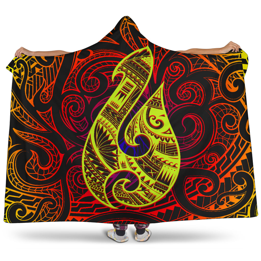 New Zealand Aotearoa Maori Hei Matau Hooded Blanket | 1sttheworld