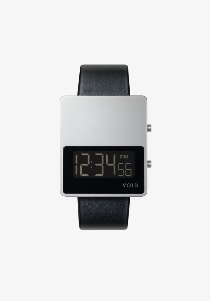 The square horizon V01MKII with a silver sandblasted case and black leather straps.