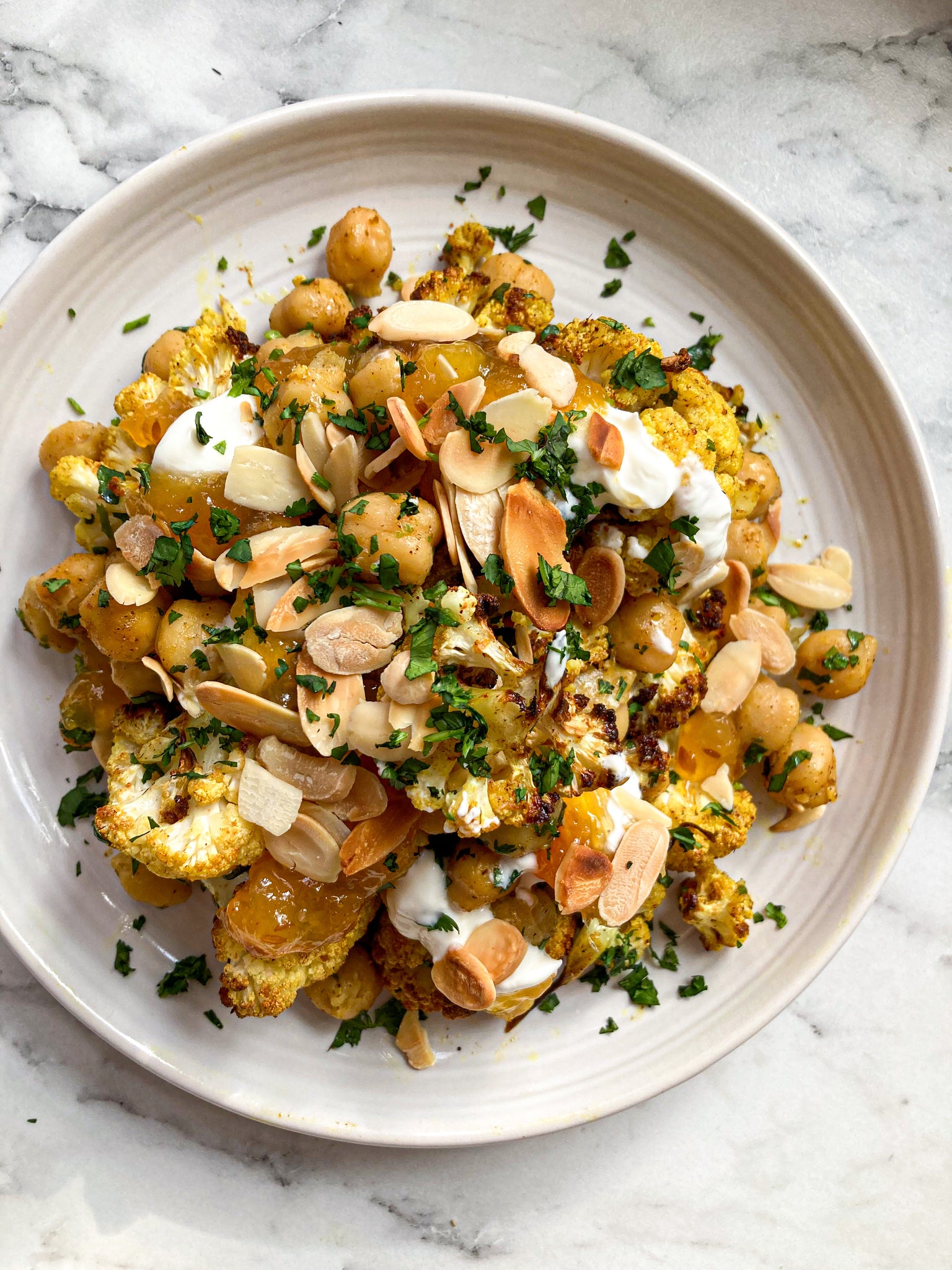 Roasted Spiced Cauliflower & Chickpeas – The Cherry Tree