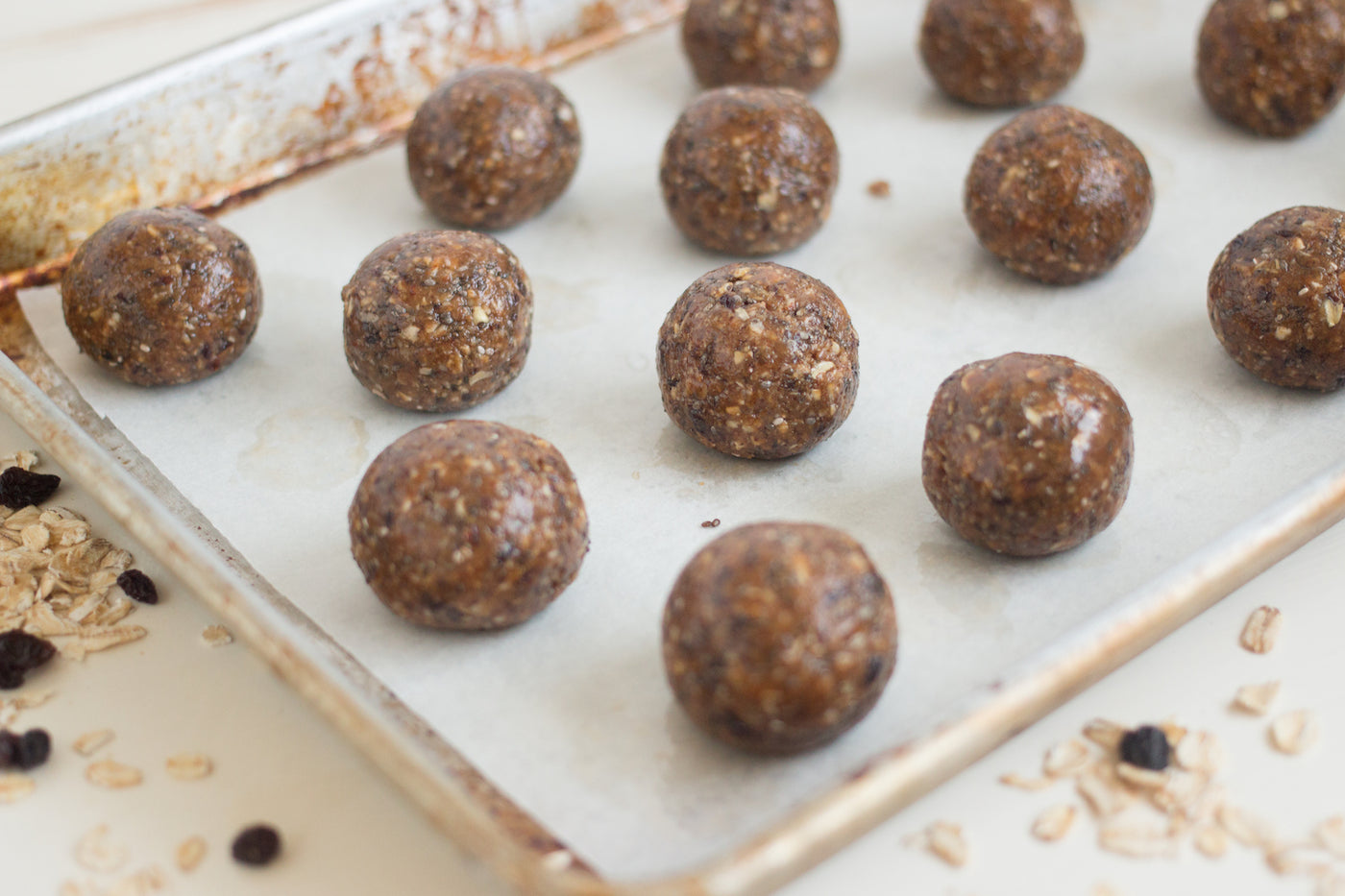 Snack On These Oatmeal Cookie Protein Bites - Vital Proteins