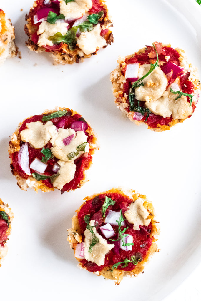 Cauliflower pizza bites