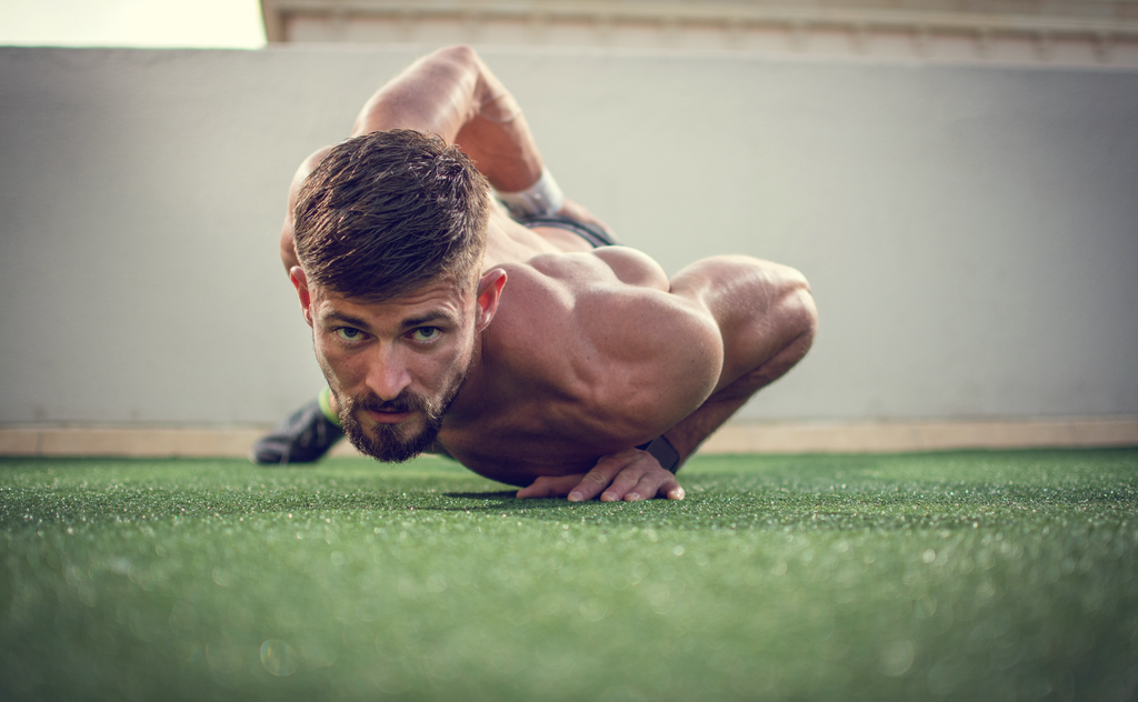 Here's How to Do One Arm Push Ups