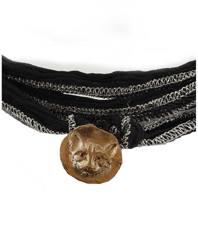 catherine michiels Bracelet charm Lucky cat bronze, yeux diamants noirs