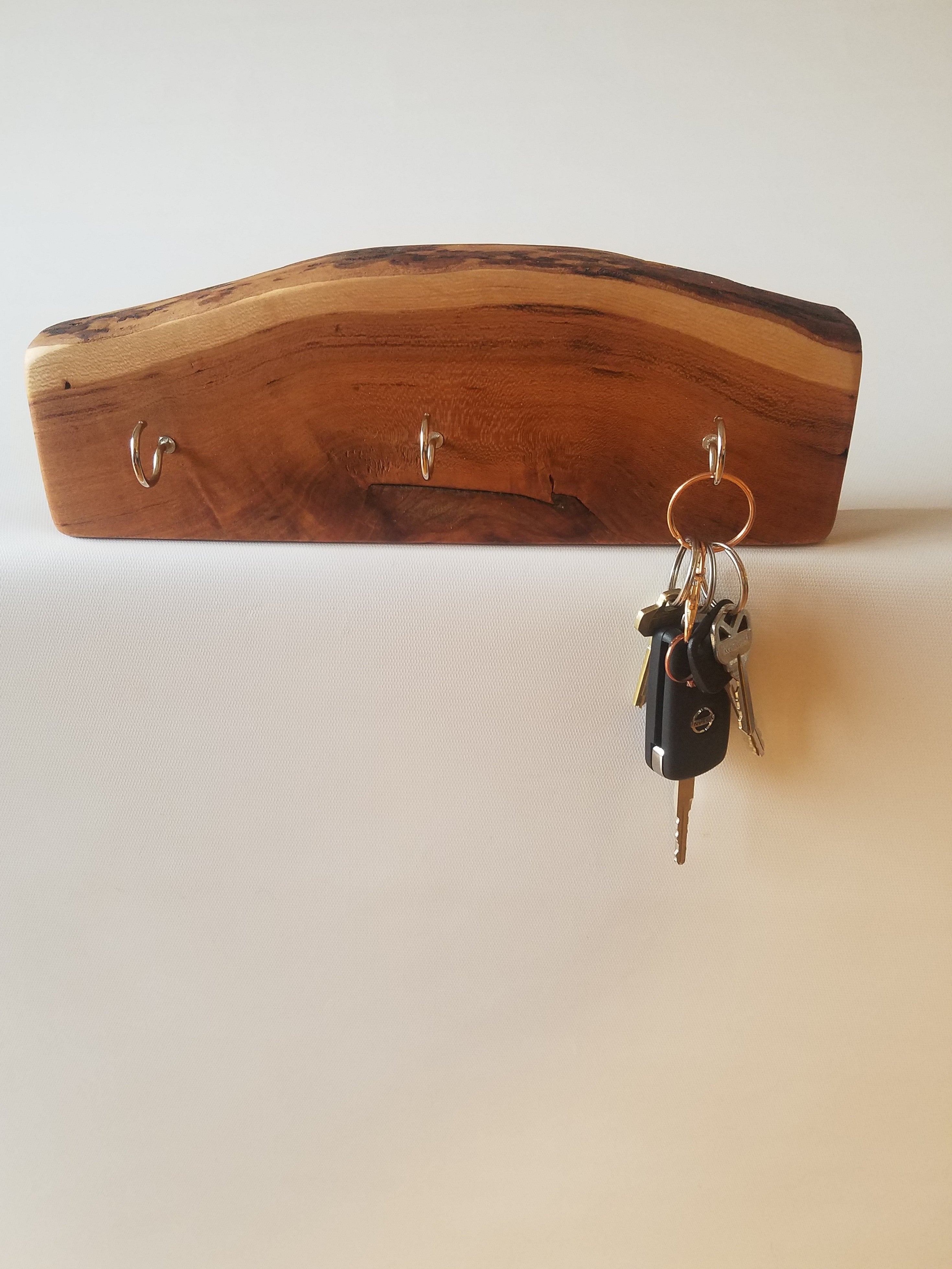 wall key holder