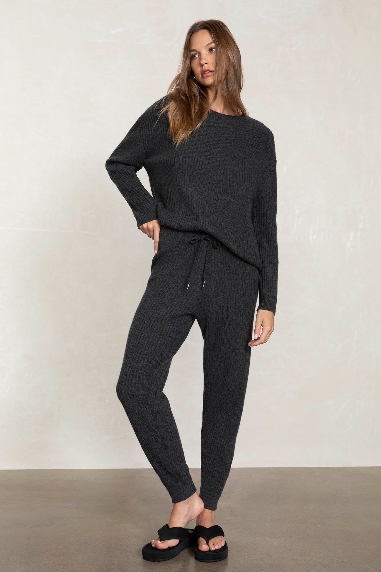 Women's Heidi Ribbed Cashmere Jogger Pant