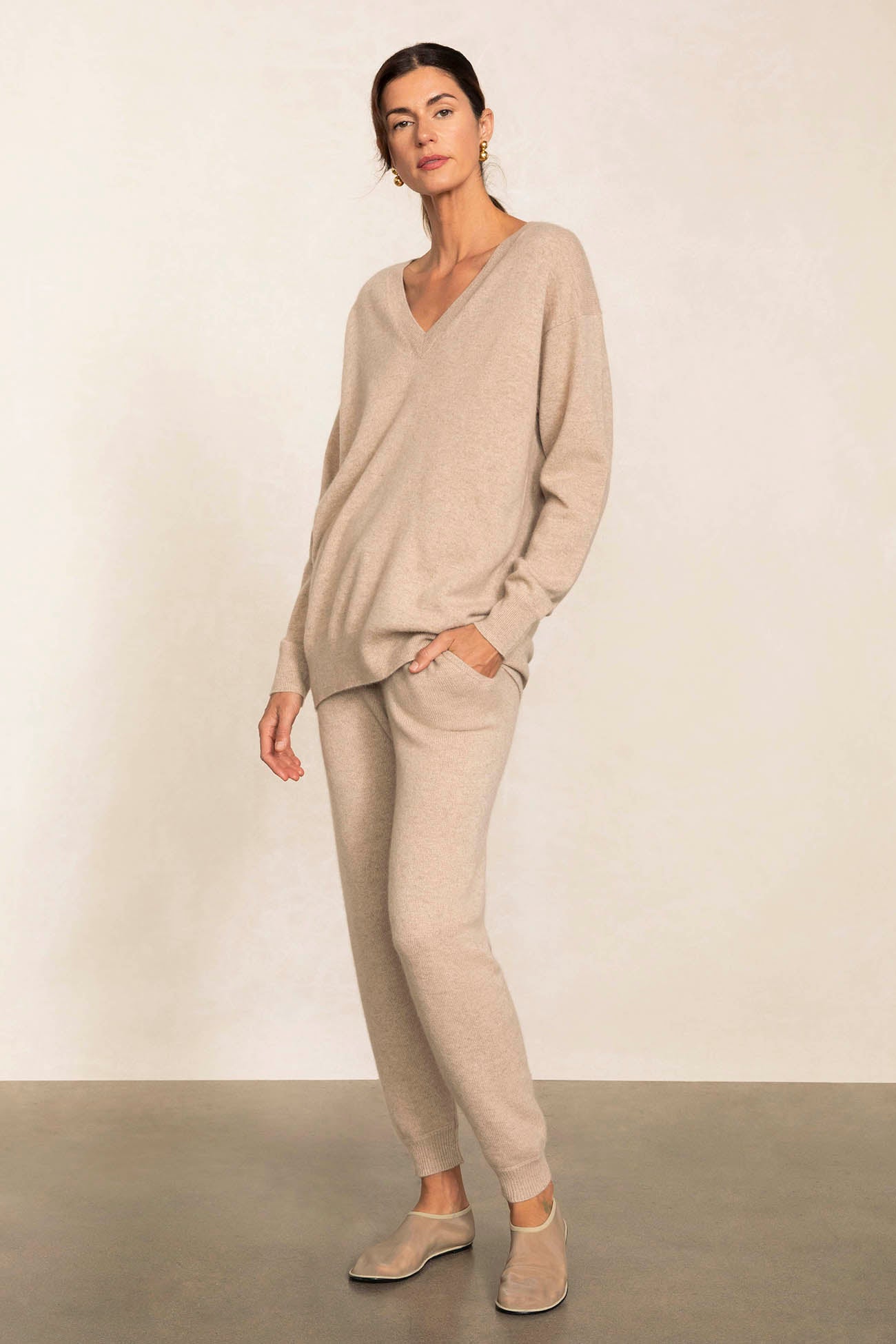 Image of MAY V-NECK CASHMERE SWEATER