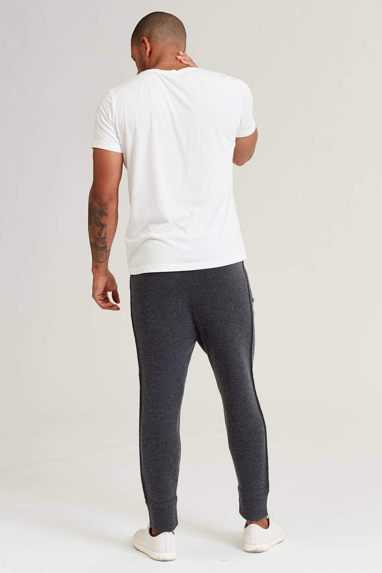 Download 33+ Mens Heather Cuffed Sweatpants Front Left Half-Side ...