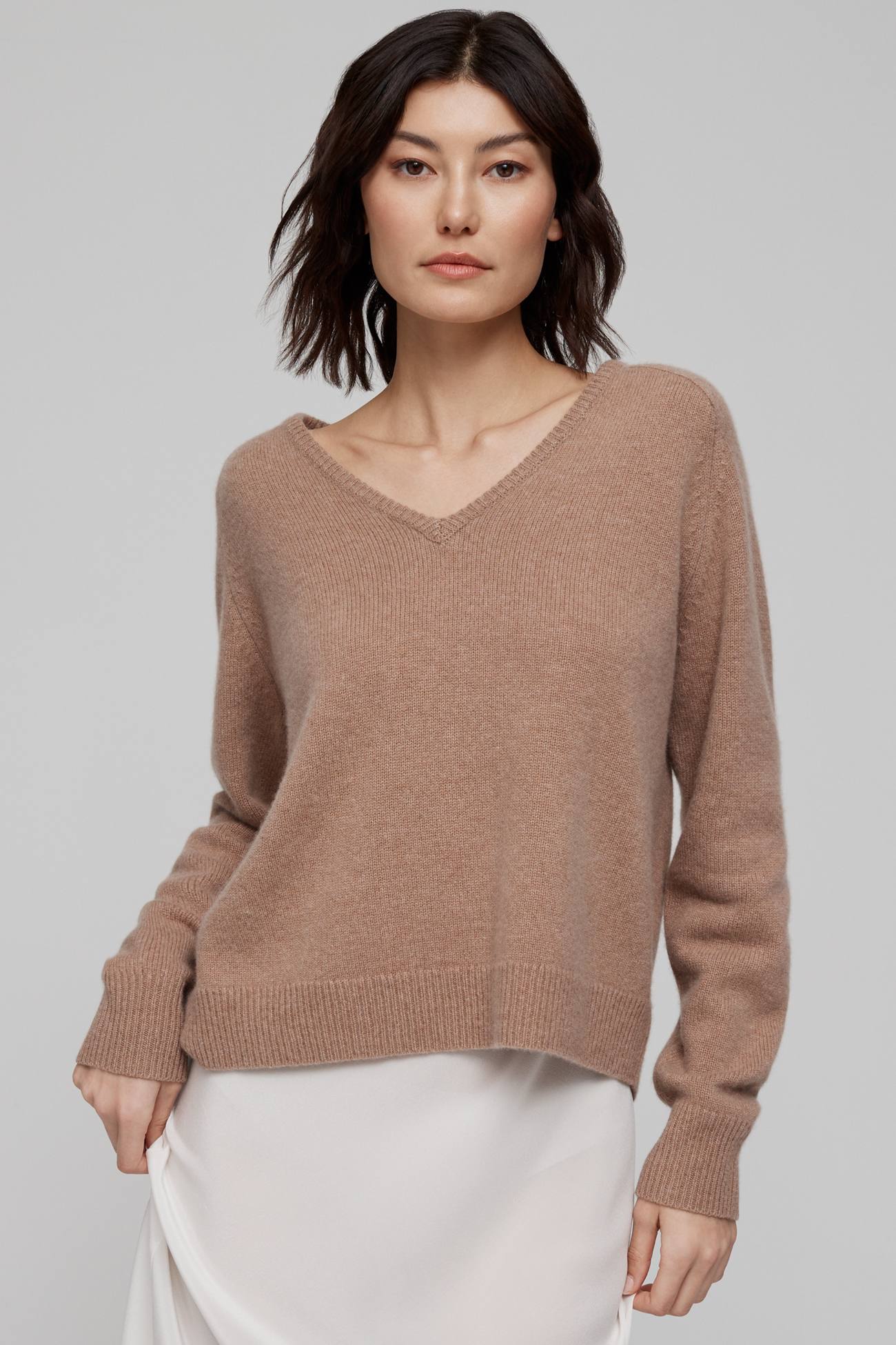 ARIA V-NECK CASHMERE SWEATER