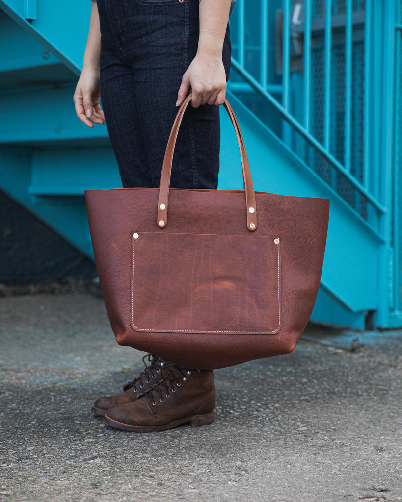 Amalfi Large Leather Tote Bag - Taupe — ALEXANDRA DE CURTIS | Italian  Leather Handbags, Purses & Ballet Flats