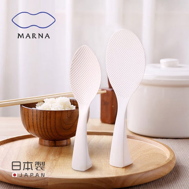 https://cdn.shopify.com/s/files/1/2076/4473/products/Marna-Non-Stick-Rice-Paddle-4_384x384.jpg?v=1609574414