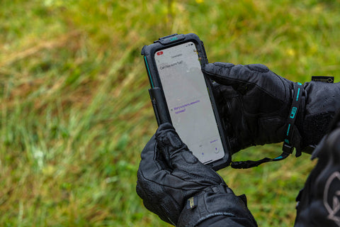 Waterproof motorcycle smartphone case google translate