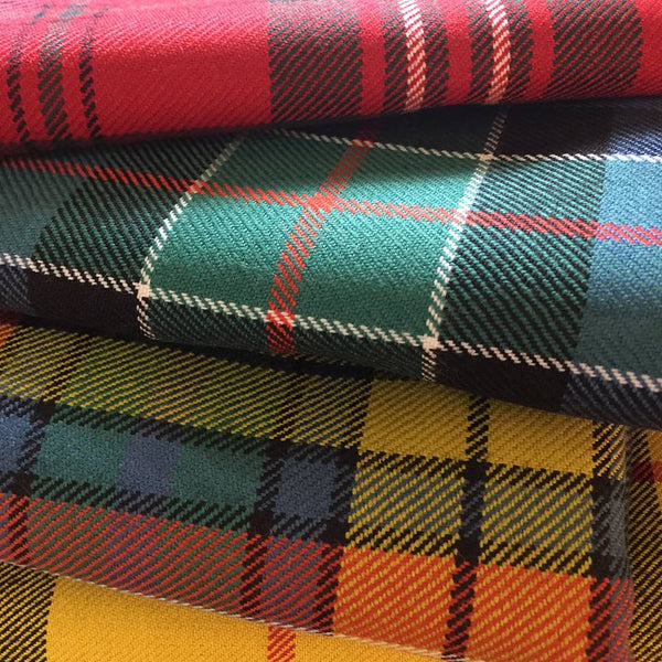 What is the difference between tartan and plaid