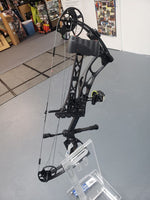 ELITE EMBER BLACK COMPOUND BOW PACKAGE