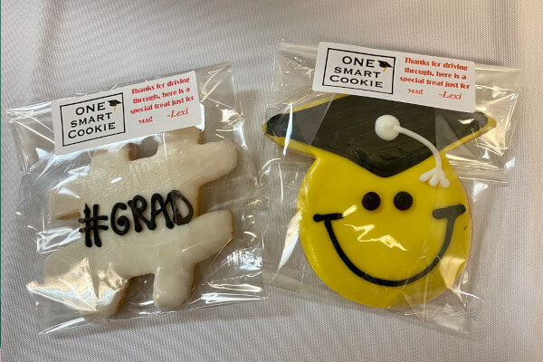 Graduation Party Smiley Grad & Hashtag Packaged Cookies