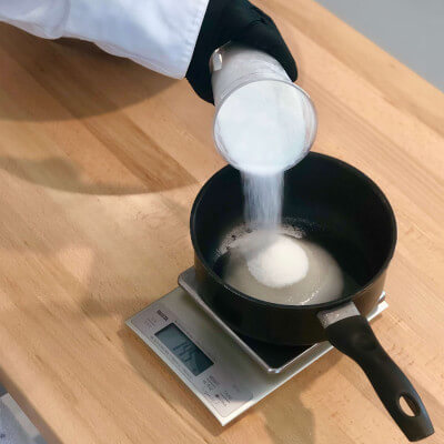 Adding sugar for Italian meringue recipe