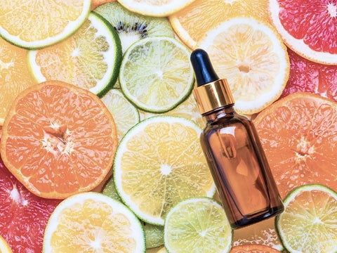 سيروم-فيتامين-سي-للحامل-والهالات-قطرات-vitamin-c-serum