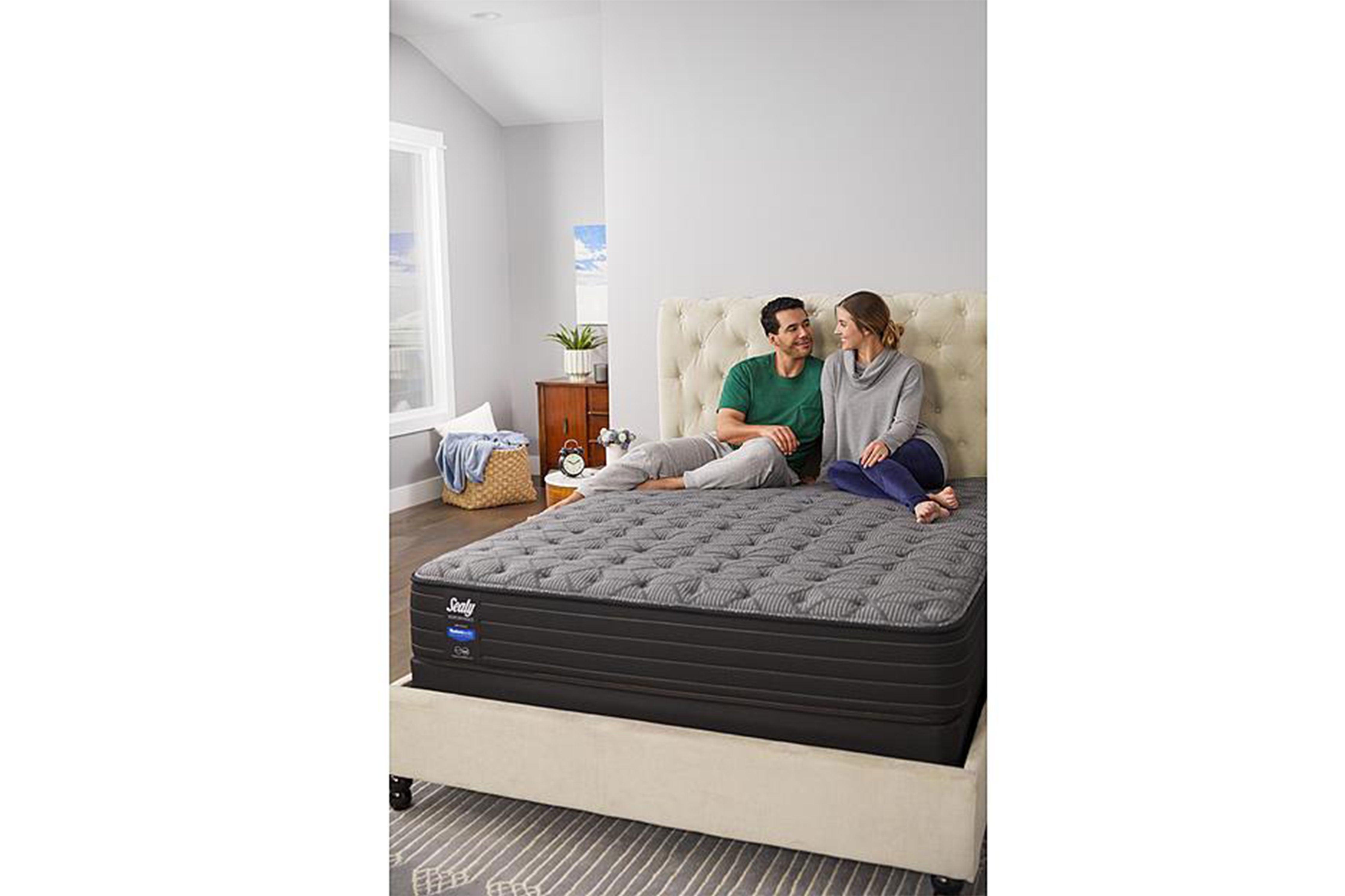 Sealy Posturepedic Island Cays Plush Split King Mattress with