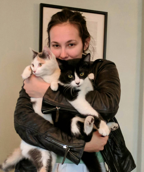 Alexandra Marvar with cats