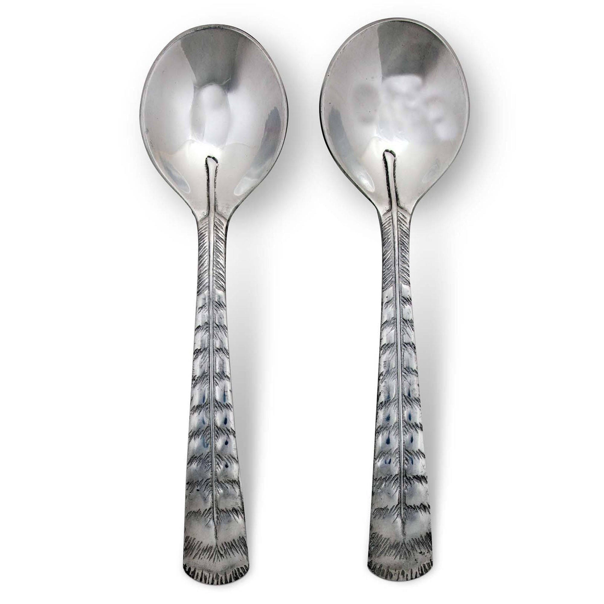 https://cdn.shopify.com/s/files/1/2081/3285/products/arthur-court-game-birds-feather-salad-servers-219h11-31867491123315_2000x.jpg?v=1678074958