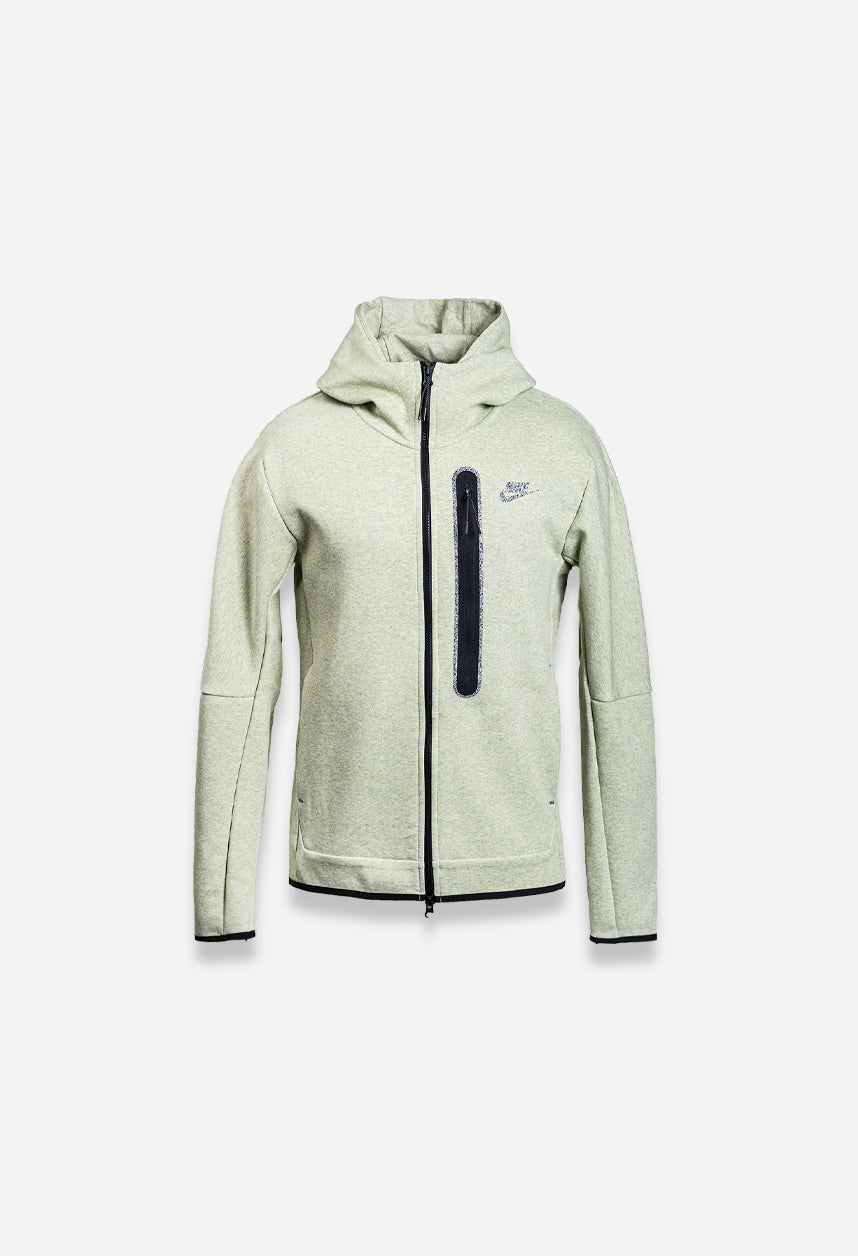 nike tech fleece washed