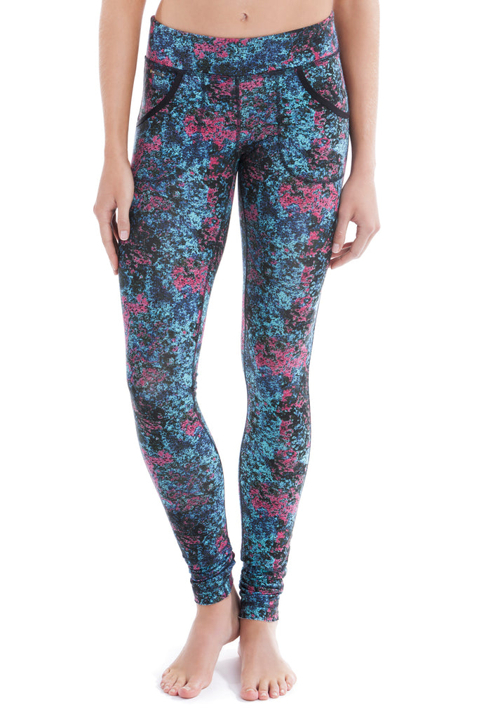 Buy Salutation Leggings from Lole : Womens Bottoms – Lolë