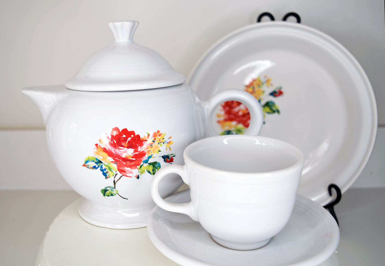 floral teapots