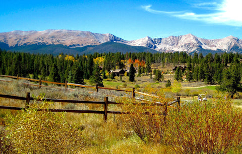 Golf course at Breckenridge with mountains in background