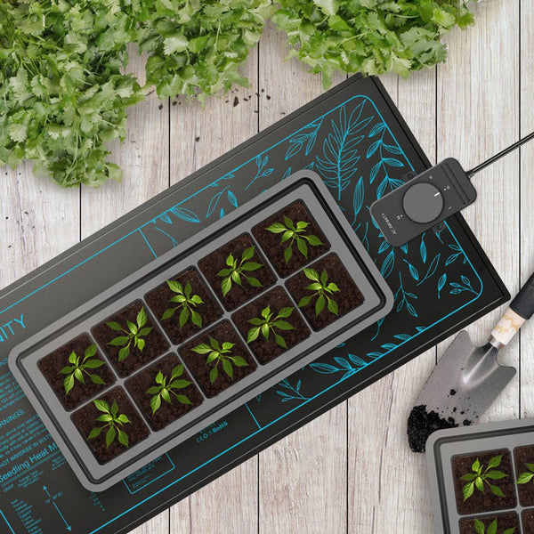 https://cdn.shopify.com/s/files/1/2082/5769/products/ac-infinity-seedling-heat-mat-w-controller-10-x-2075-ip-67-waterproof-452075_600x.jpg?v=1676954842