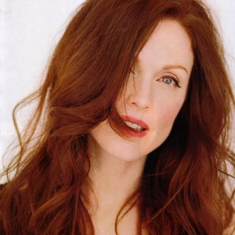 Popular shades of red hair, Julianne Moore | Price Attack