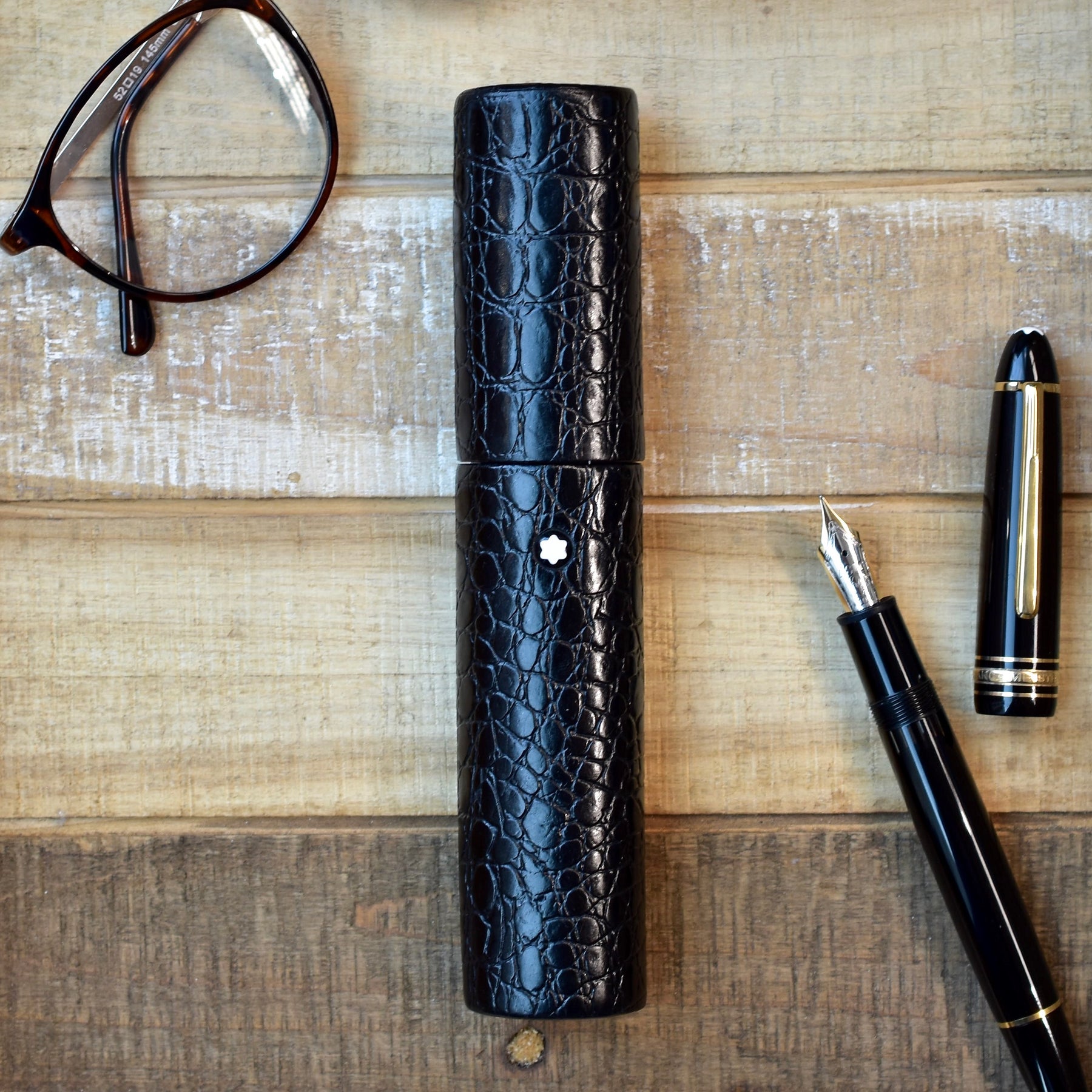 leather pen case fountain pen