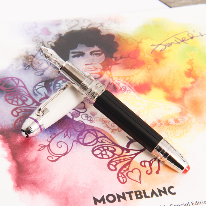 Meisterstück Solitaire Calligraphy Gold Leaf Fountain Pen - Luxury Fountain  pens – Montblanc® US