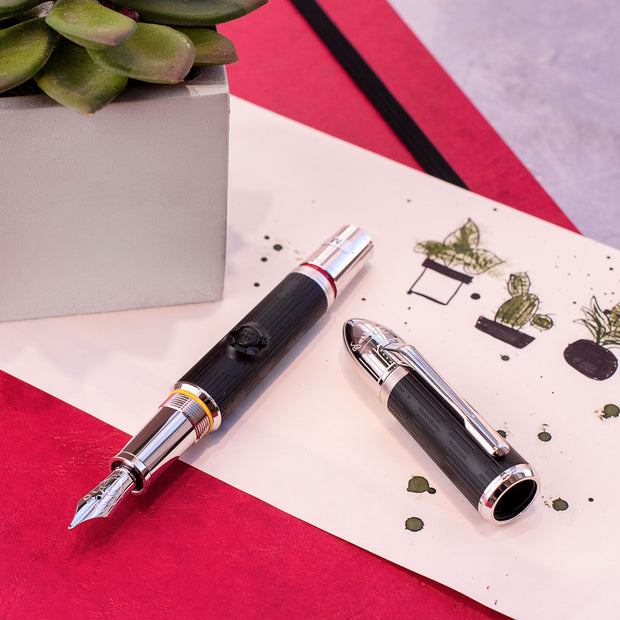 Montblanc Great Characters Walt Disney Fountain Pen Truphae