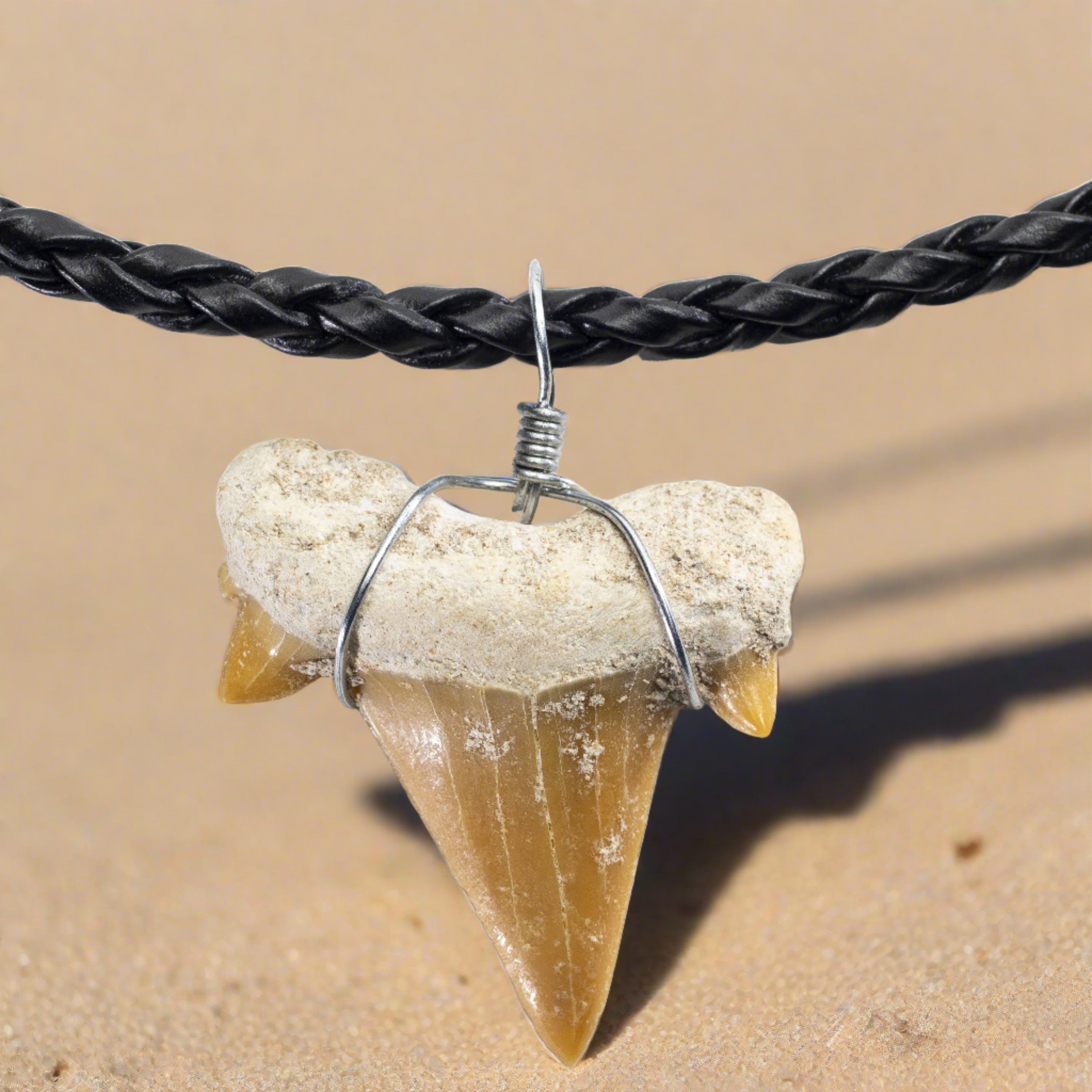 Terraria shark tooth necklace фото 25