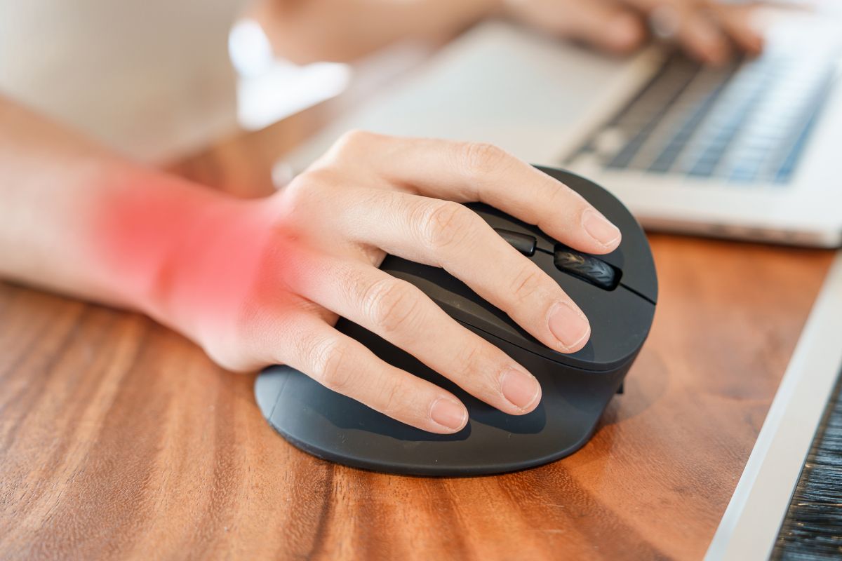 How to Set Up a Standing Desk : 7 Tips