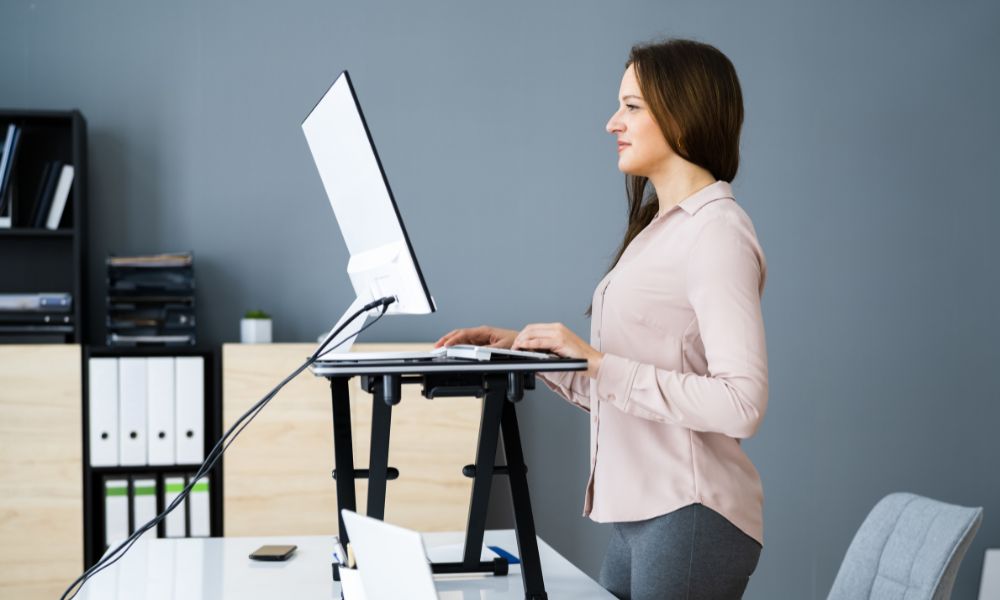 pros and cons of a standing desk