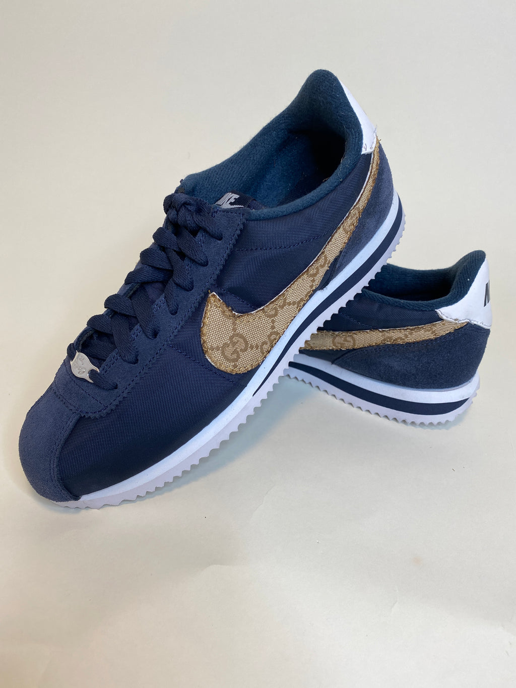 custom nike cortez gucci